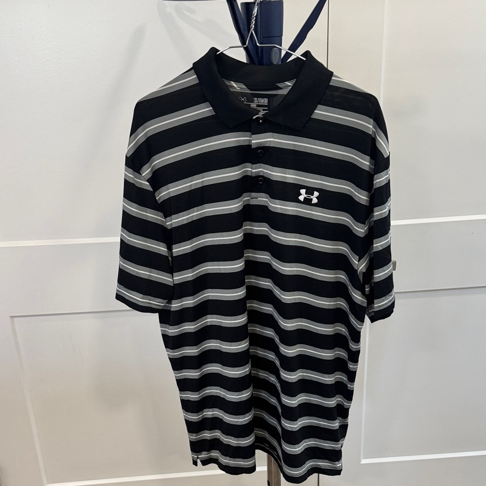 Under Armour Men's Polo Shirt Black with Gray  and white Stripes Size XL